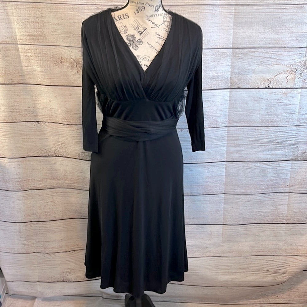 Lida Baday Cocktail Dress Tulle Bodice & Sash LBD V-neck 3/4 Sleeves Size Medium